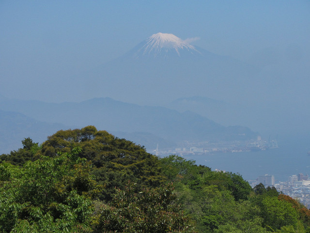 静岡市 日本平山頂展望台 (吟望台) 眺望富士山