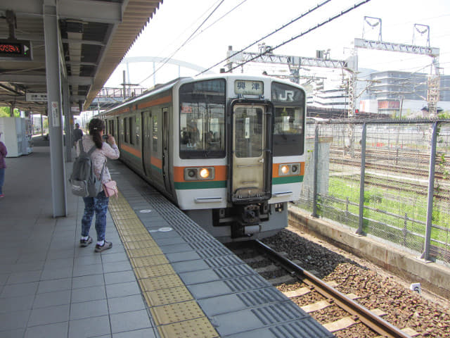 静岡市 東静岡駅月台