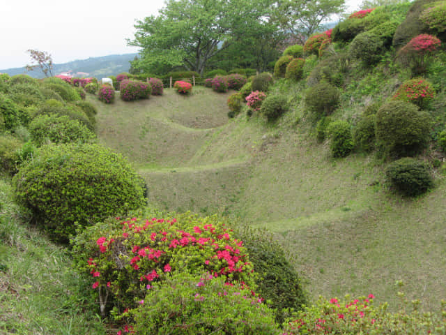 山中城跡 西櫓堀．畝堀