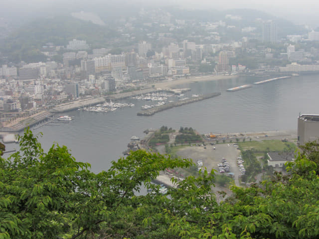 靜岡縣熱海市 熱海城 俯瞰熱海灣、熱海市