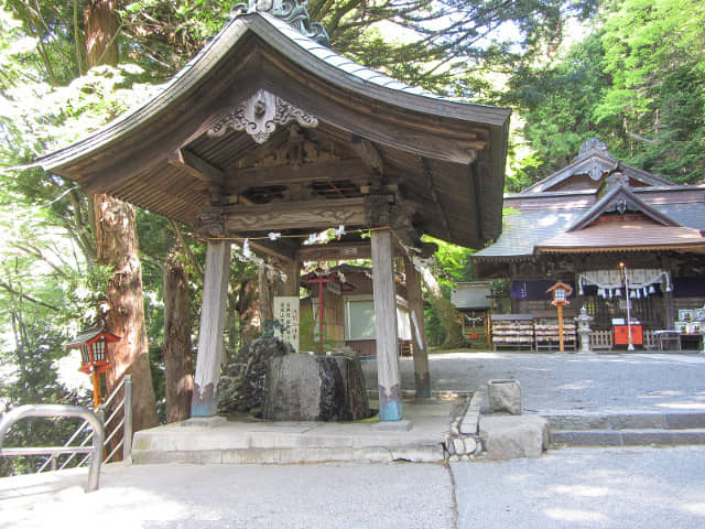 新倉山淺間公園．新倉富士淺間神社