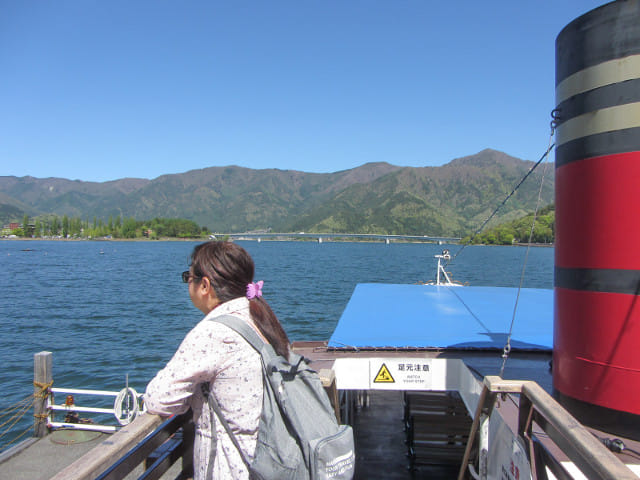 河口湖 遊覽船 上層甲板