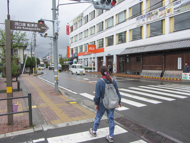 富士河口湖町 河口湖駅步行往河口湖