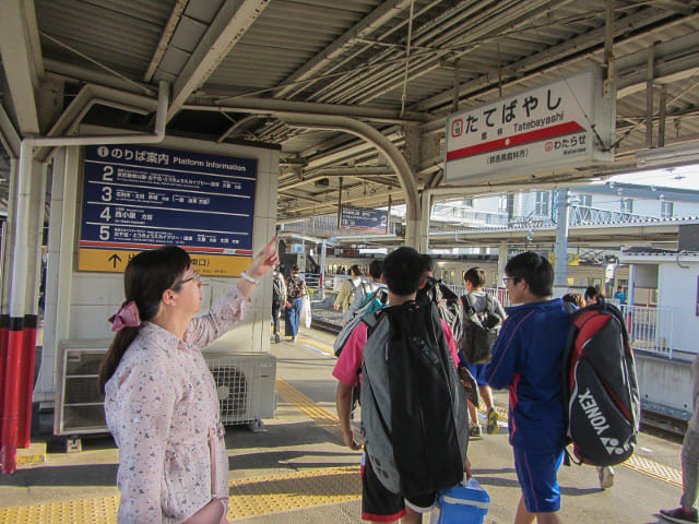 館林駅 月台