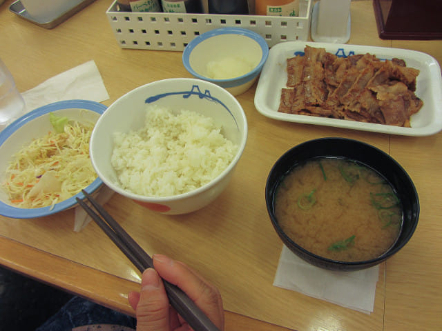 熊谷駅前 松屋日式快餐連鎖店 晚餐