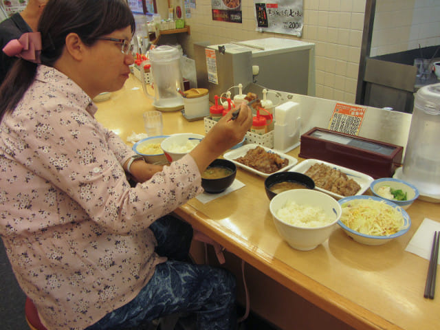 熊谷駅前 松屋日式快餐連鎖店 晚餐