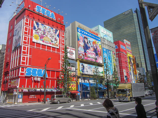 東京．秋葉原電器街