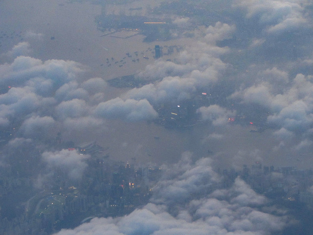 日本乘飛機往香港